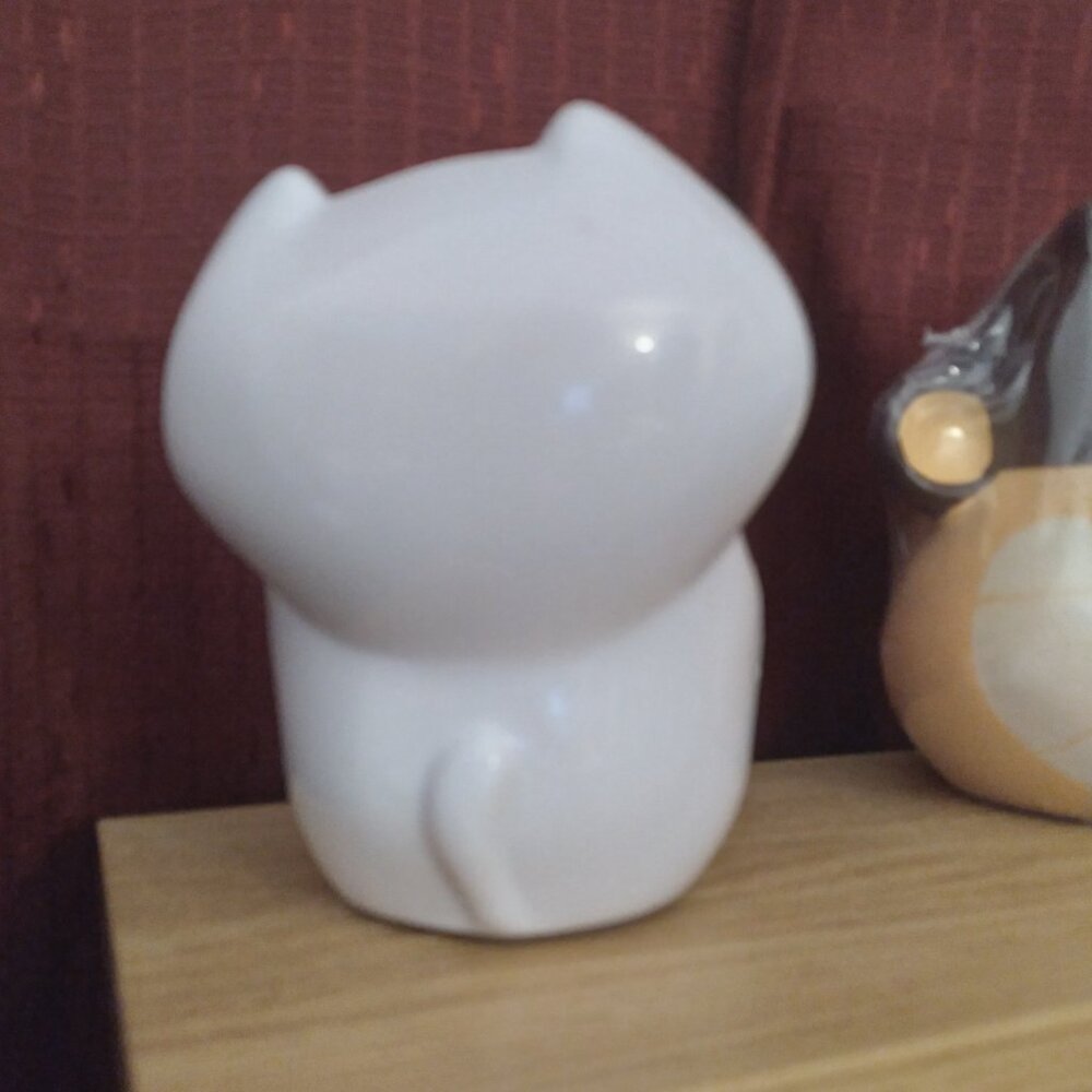Cat Pop-up Note Dispenser - Picture 3 of 5